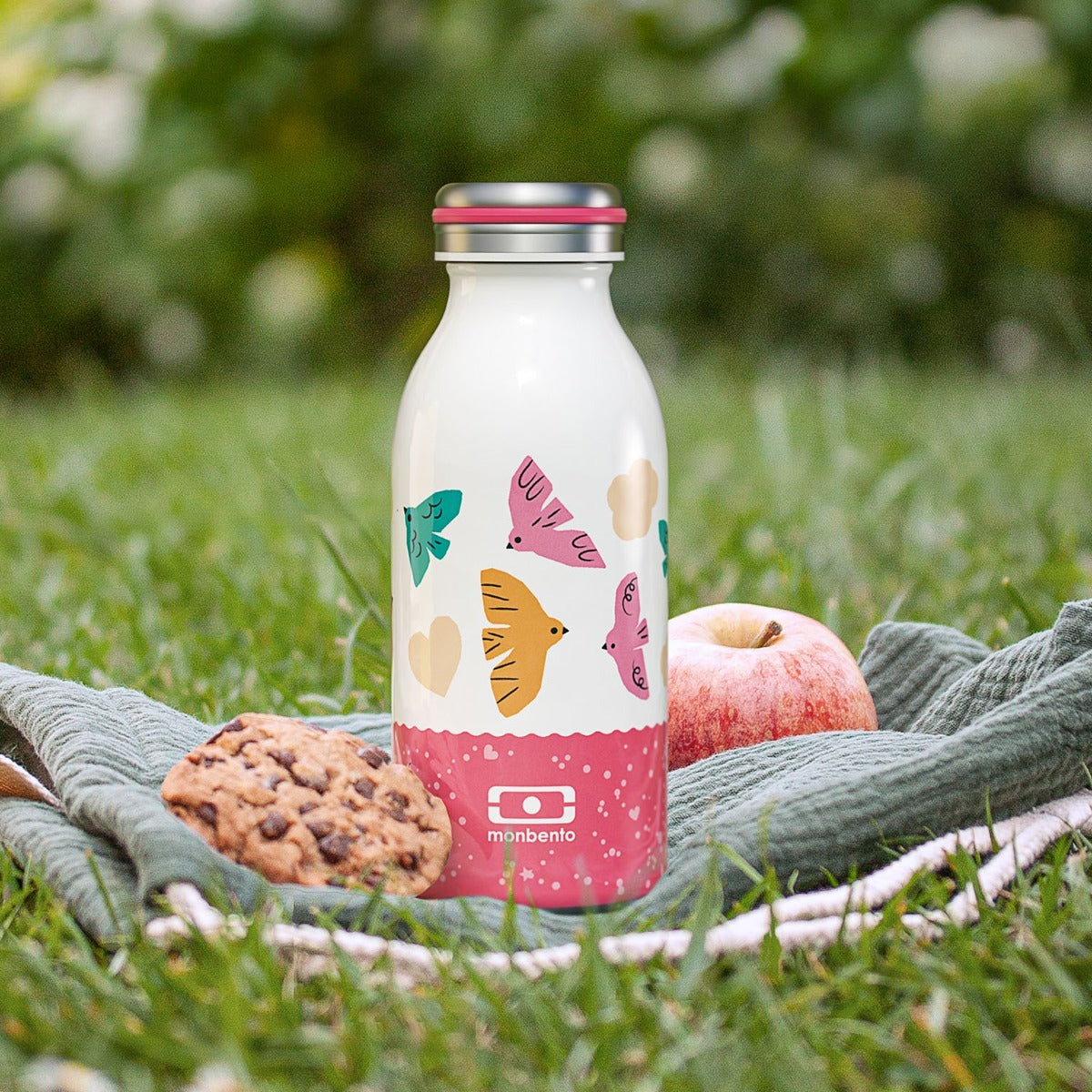 Monbento Cooly dětská termoláhev na pití 350 ml, pink birds, 47274121
