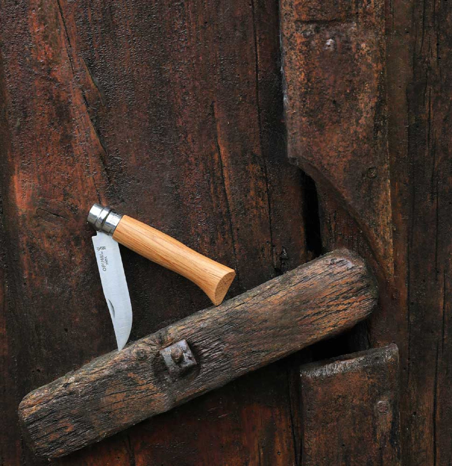 Opinel Oak Wood N°08 zavírací nůž 8,5 cm, 002021