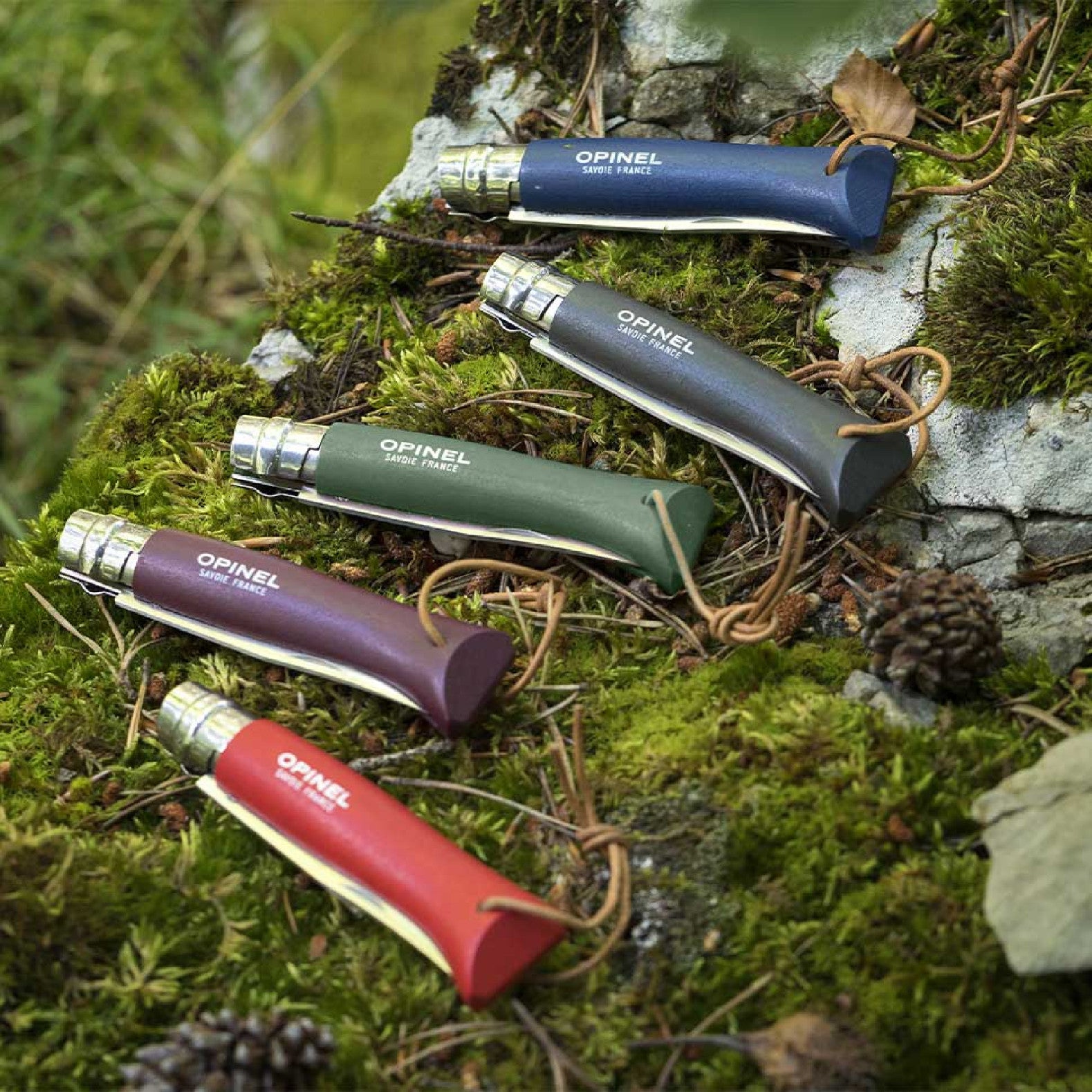 Opinel Colorama N°08 zavírací nůž 8,5 cm, červená, 001705