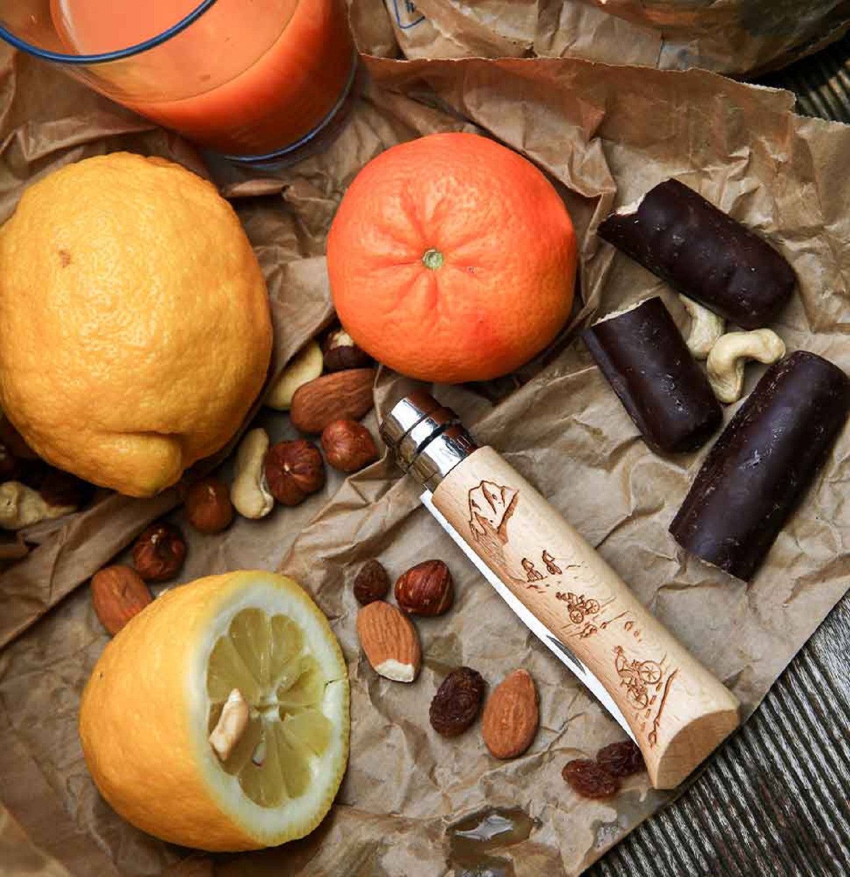Opinel Engraved Biking N°08 zavírací nůž 8,5 cm, 002187